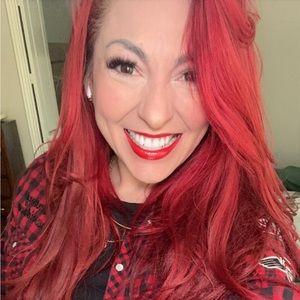 Meet your Posher, Dennise